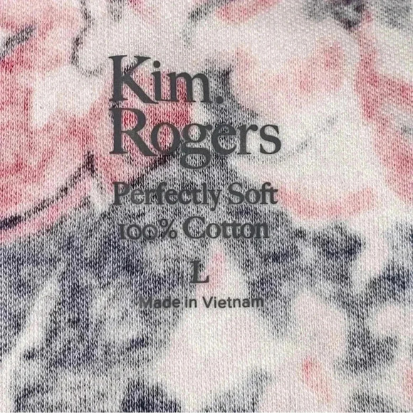 Kim Rogers Perfectly Soft Tee Top With Scalloped Neckline NWT - Picture 8 of 8